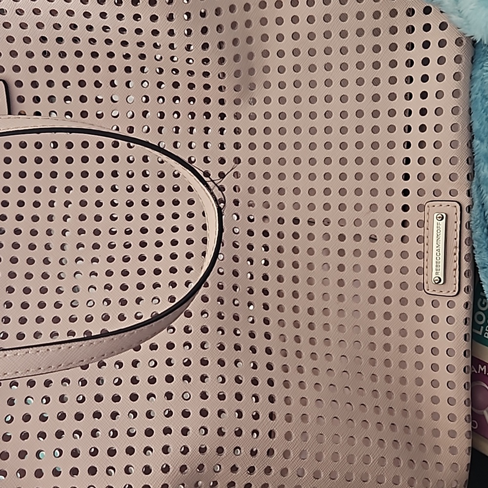 Light pink perforated tote